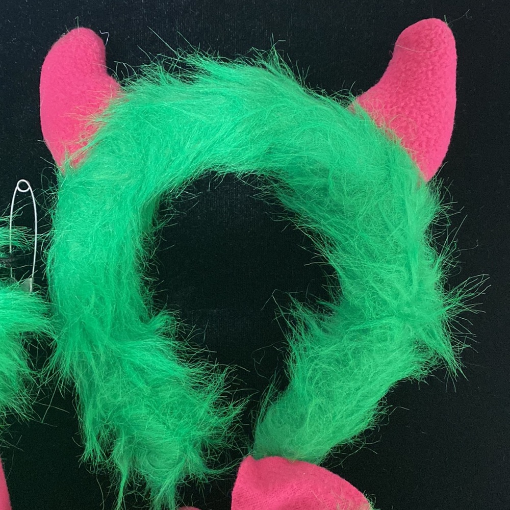 Dragon accesories - Picture 3 of 4